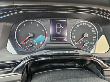 2020-Volkswagen-Polo-10-TSI-Highline-Auto-85kW_12