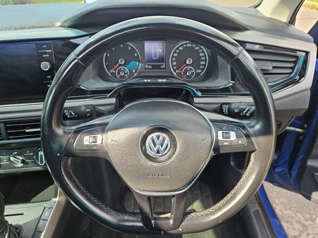 2020-Volkswagen-Polo-10-TSI-Highline-Auto-85kW_14