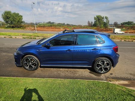 2020-Volkswagen-Polo-10-TSI-Highline-Auto-85kW_1