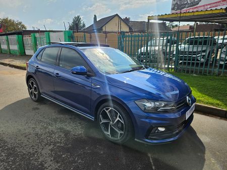 2020-Volkswagen-Polo-10-TSI-Highline-Auto-85kW_2