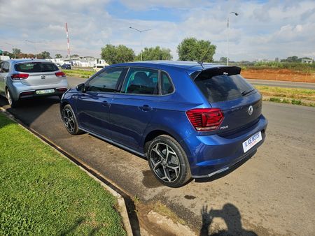 2020-Volkswagen-Polo-10-TSI-Highline-Auto-85kW_7