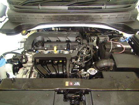 2024-Kia-Sonet-15-LX_10