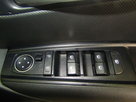 2024-Kia-Sonet-15-LX_15