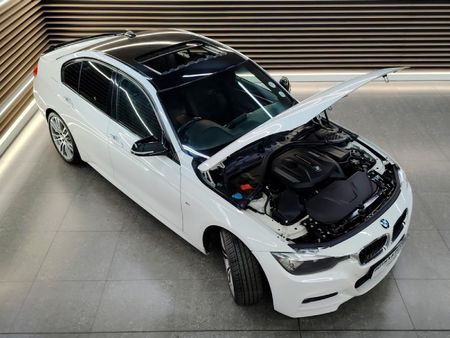 2016-BMW-3-Series-320i-M-Sport-Auto_31