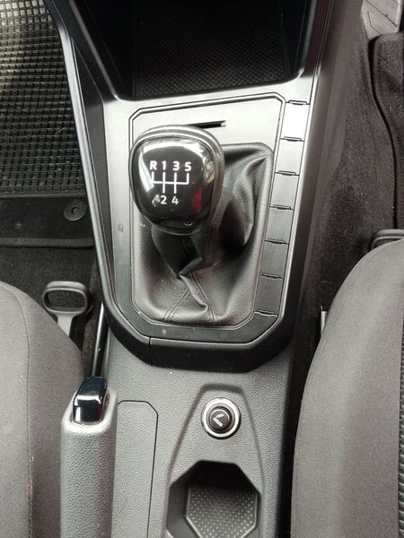 2023-Volkswagen-Polo-POLO-9-TSI_16