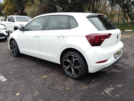 2023-Volkswagen-Polo-POLO-9-TSI_4