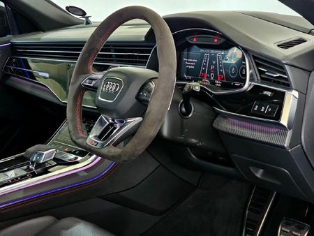 2024-Audi-RSQ8-quattro-441kW_20