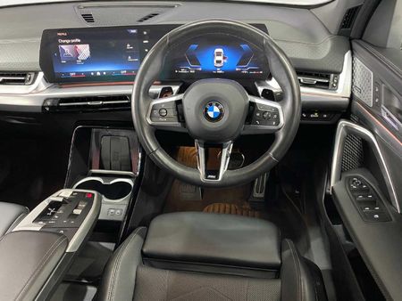 2025-BMW-X2-sDrive-18i-M-Sport_16