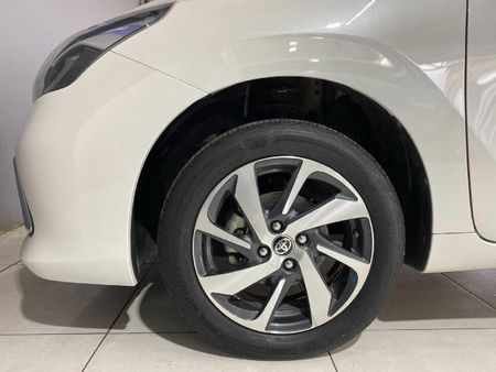 2025-Toyota-Starlet-15-XR_5