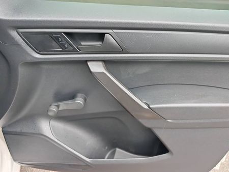 2020-Volkswagen-Caddy-16i-81kW-Panel-Van_9