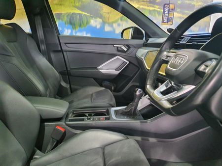 2024-Audi-Q3-Black-Edition-Auto-35-TFSI_17