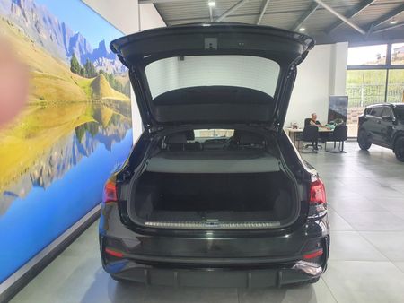 2024-Audi-Q3-Black-Edition-Auto-35-TFSI_6