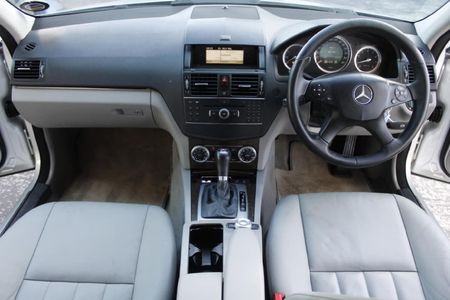 2009-Mercedes-Benz-C-Class-C-180K-BE-Estate-Elegance-Auto_10