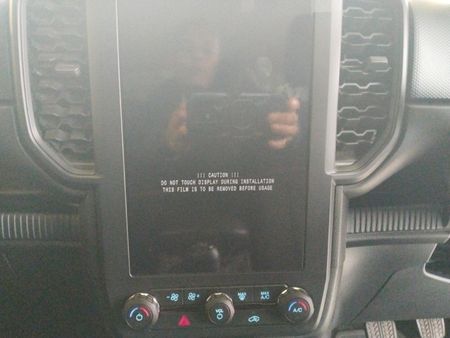 2025-Ford-Ranger-20D-XL-Double-Cab_10
