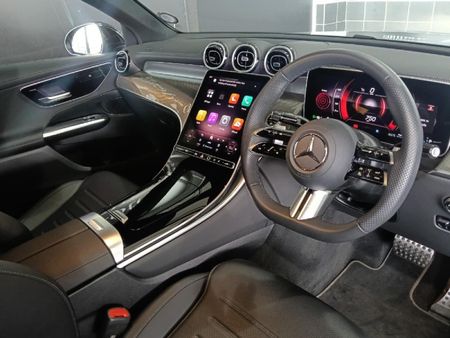 2026-Mercedes-Benz-GLC-300d-Coupe-4Matic-AMG-Line_9