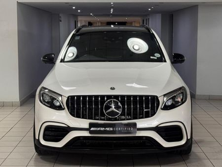 2020-Mercedes-AMG-GLC-63-S-AMG-4Matic_1