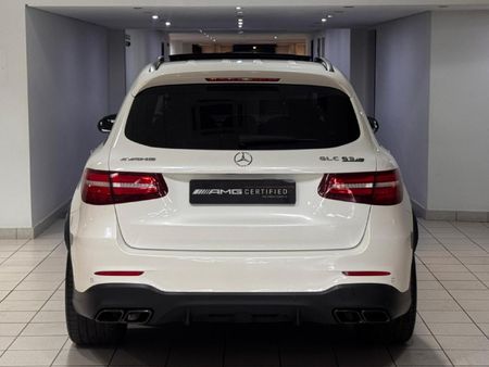 2020-Mercedes-AMG-GLC-63-S-AMG-4Matic_4