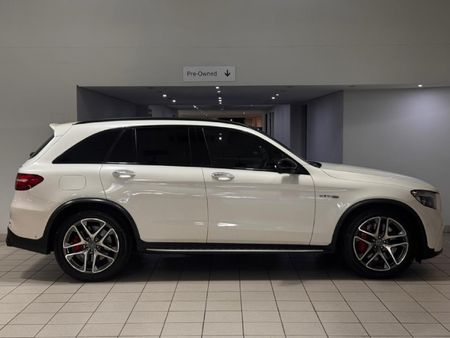 2020-Mercedes-AMG-GLC-63-S-AMG-4Matic_5
