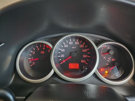 2011-Ford-Everest-30-TDCi-XLT-4x4_9