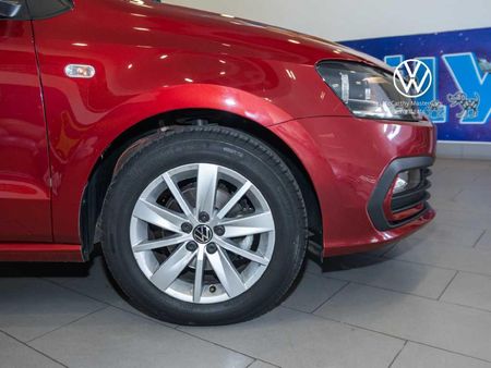 2024-Volkswagen-Polo-Vivo-14_10