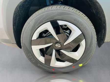 2026-Nissan-Magnite-10-Visia_19