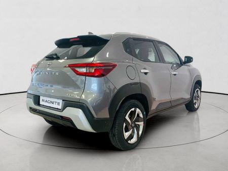 2026-Nissan-Magnite-10-Visia_3