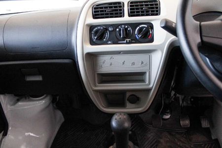 2026-Suzuki-Eeco-12-Panel-Van_17