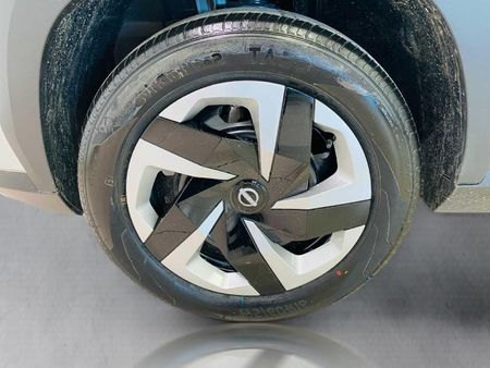 2026-Nissan-Magnite-10-Visia_19