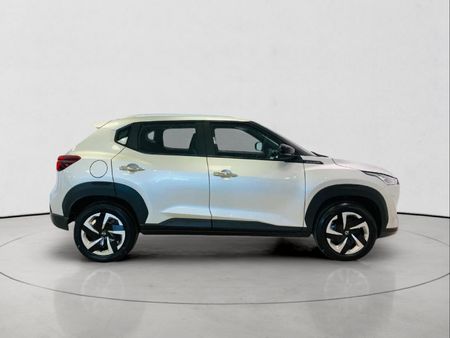 2026-Nissan-Magnite-10-Visia_2