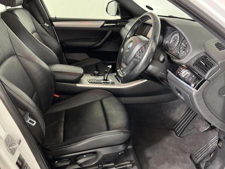 2015-BMW-X4-xDrive20d-M-Sport_9