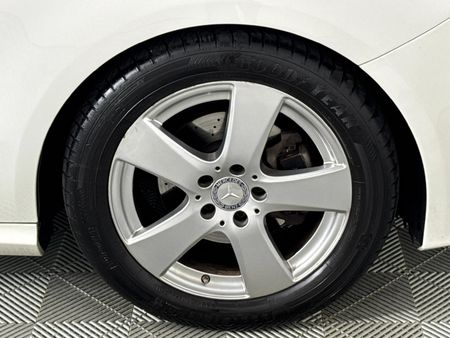 2012-Mercedes-Benz-B-Class-B-200-BE-Auto_4