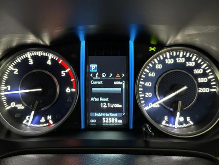 2021-Toyota-Fortuner-28-GD-6-Raised-Body-Auto_2
