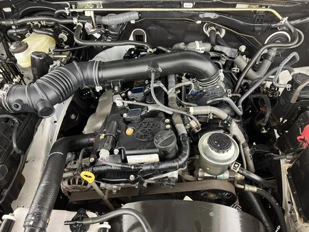 2024-Toyota-Hilux-20-VVTi-S-Single-Cab_9