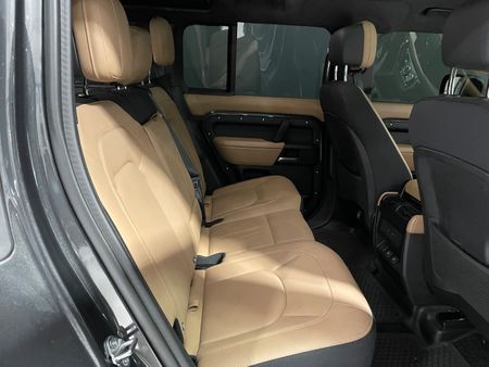 2025-Land-Rover-Defender-110-D350-X-Dynamic-HSE_5