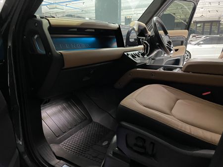2025-Land-Rover-Defender-110-D350-X-Dynamic-HSE_6