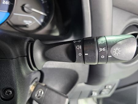 2021-Toyota-Corolla-Quest-18-Plus_15