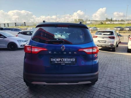 2023-Renault-Triber-10-Intens_6