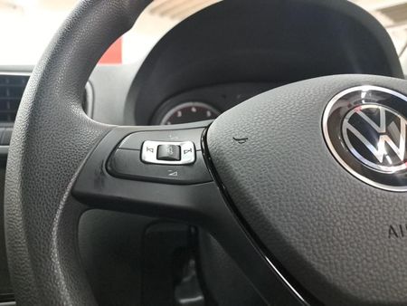 2025-Volkswagen-Polo-Vivo-16-Life_15