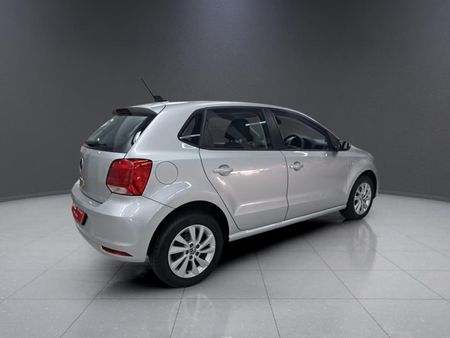 2025-Volkswagen-Polo-Vivo-16-Life_6
