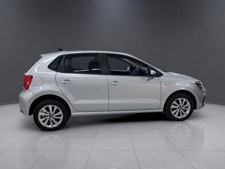 2025-Volkswagen-Polo-Vivo-16-Life_7