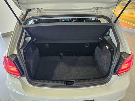 2026-Volkswagen-Polo-Vivo-14_17