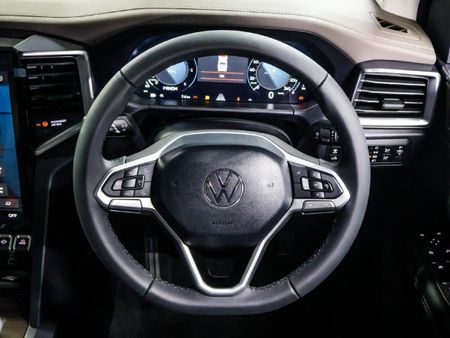 2026-Volkswagen-Amarok-30-TDI-V6-184kW-4Motion-Style-Auto-Double-Cab_18
