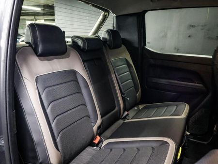 2026-Volkswagen-Amarok-30-TDI-V6-184kW-4Motion-Style-Auto-Double-Cab_21