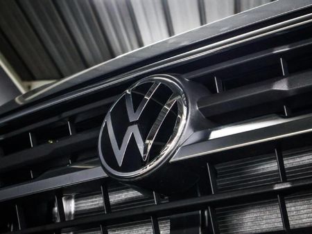 2026-Volkswagen-Amarok-30-TDI-V6-184kW-4Motion-Style-Auto-Double-Cab_4