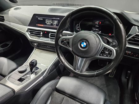 2021-BMW-3-Series-318i-M-Sport_17