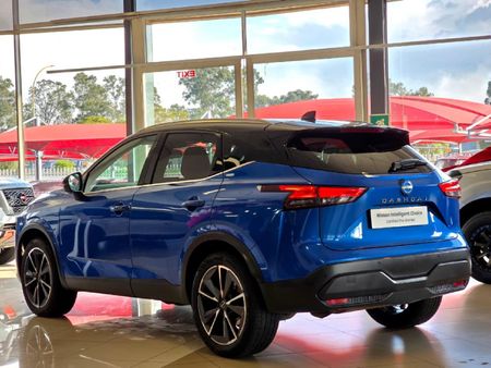 2022-Nissan-Qashqai-13T-Acenta-Plus-Xtronic_22