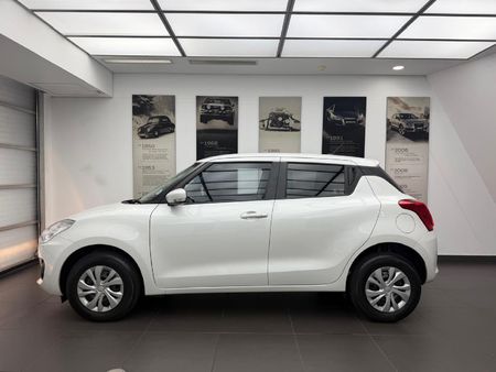 2022-Suzuki-Swift-12-GL-Auto_1