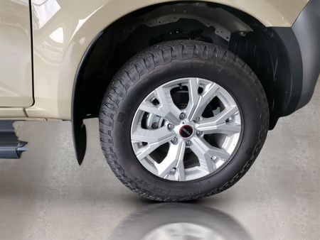 2026-Isuzu-D-Max-30-DDI-LS-4x4-Auto-Double-Cab_10