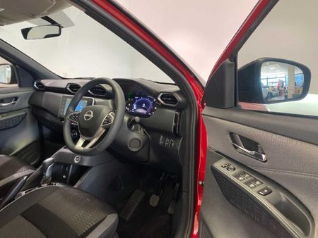 2026-Nissan-Magnite-10T-Acenta-Auto_7