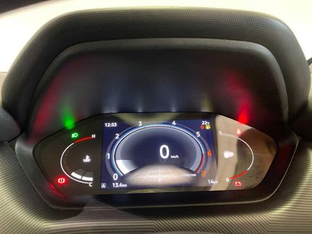 2026-Nissan-Magnite-10T-Acenta-Auto_14